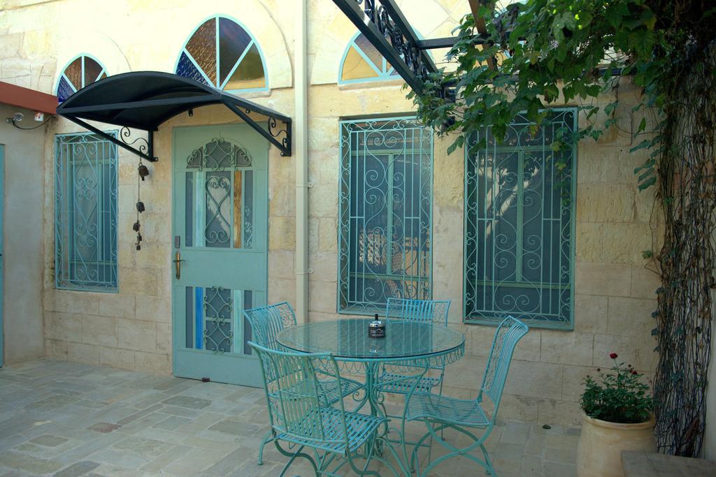 The Well Inn Beersheba Ruang foto